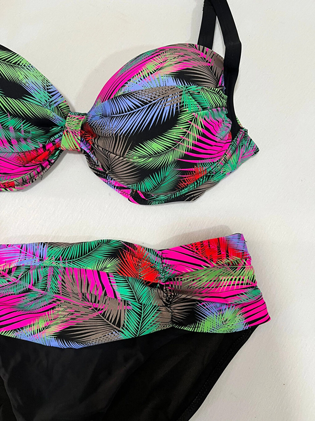 Kadın Siyah Çok Renk Desenli Astarlı Büyük Beden Bikini Takımı HZL25S-LC06-2