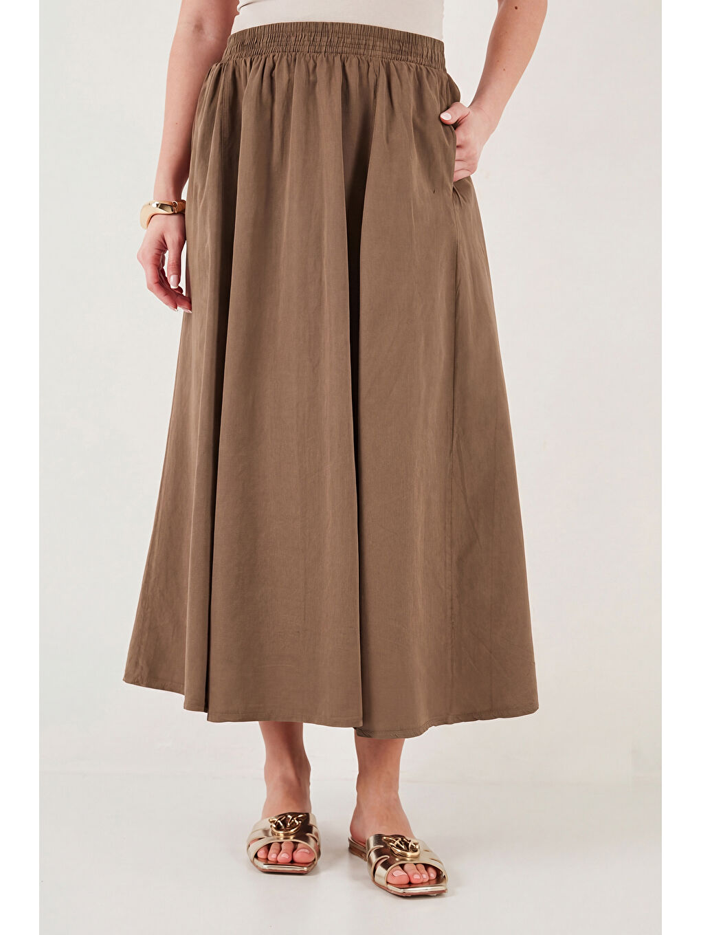 Kahverengi Modest Pamuklu Relaxed Fit Lastikli Bel Tesettür Midi Etek 668YE4449-3