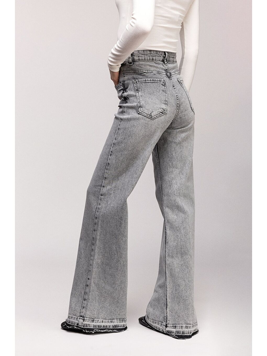Gri Kadın Yüksek Bel Wide Leg Jean Pantolon - Paça Detaylı-2