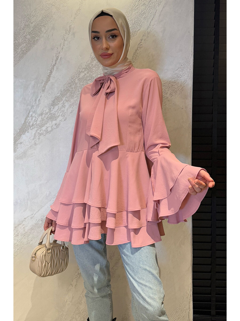 Pembe Tesettür Piliseli Şifon Tunik-3