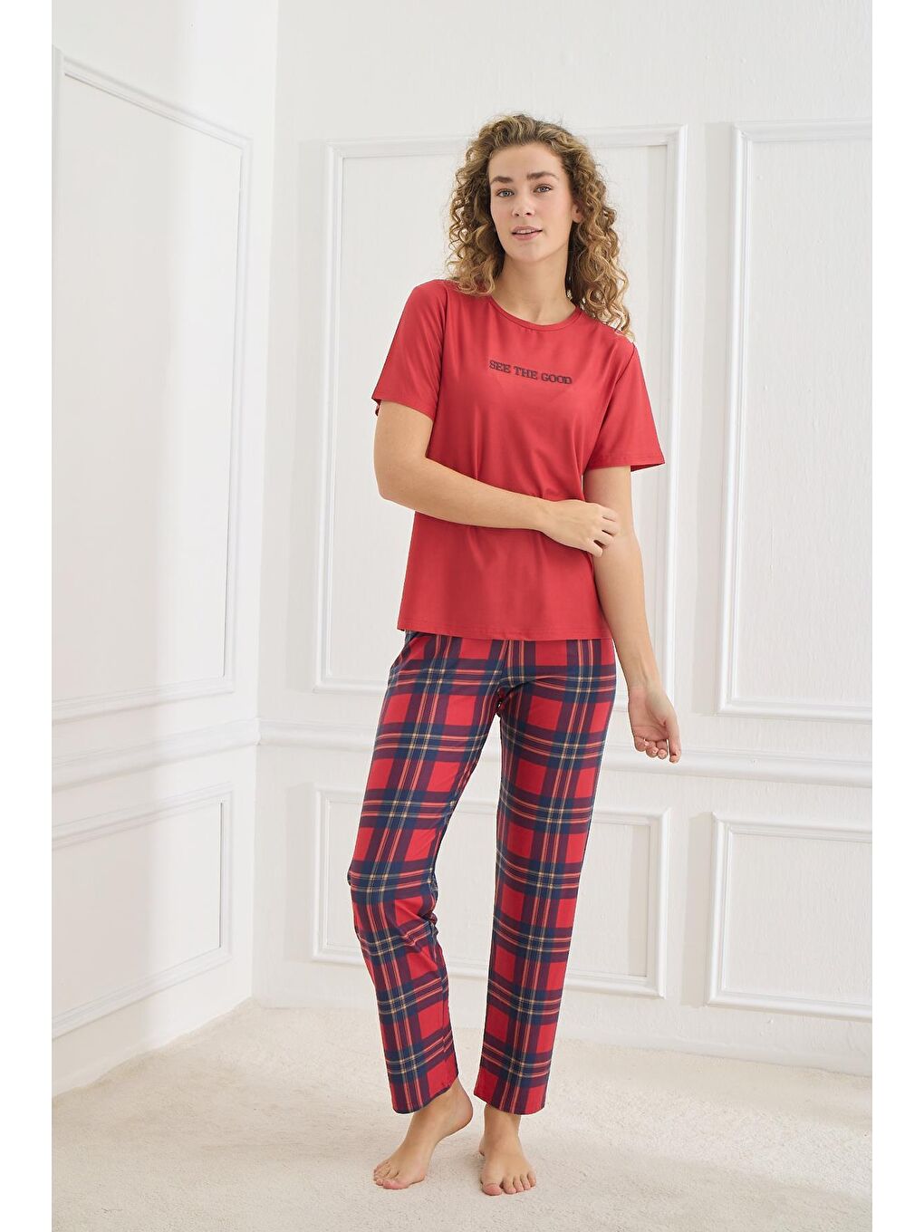 Kadın Ekose Desenli Bisiklet Yaka Pijama Takım | Kırmızı 30102-598