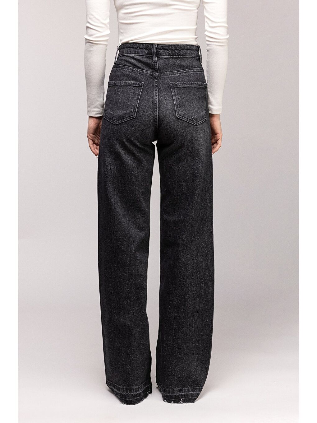 Siyah Kadın Yüksek Bel Wide Leg Jean Pantolon - Paça Detaylı-2