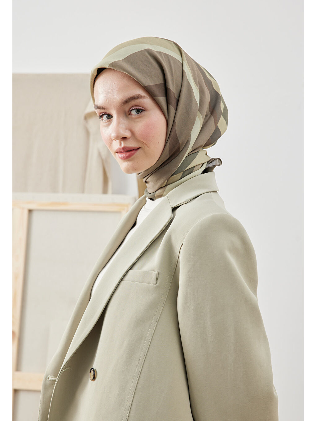 Color Mıx Desen Pamuk İpek Eşarp Asker Yeşili-3