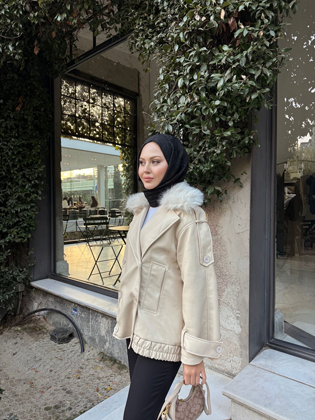 Ekru Kadın Kürk Detaylı Deri Ceket Krem-2