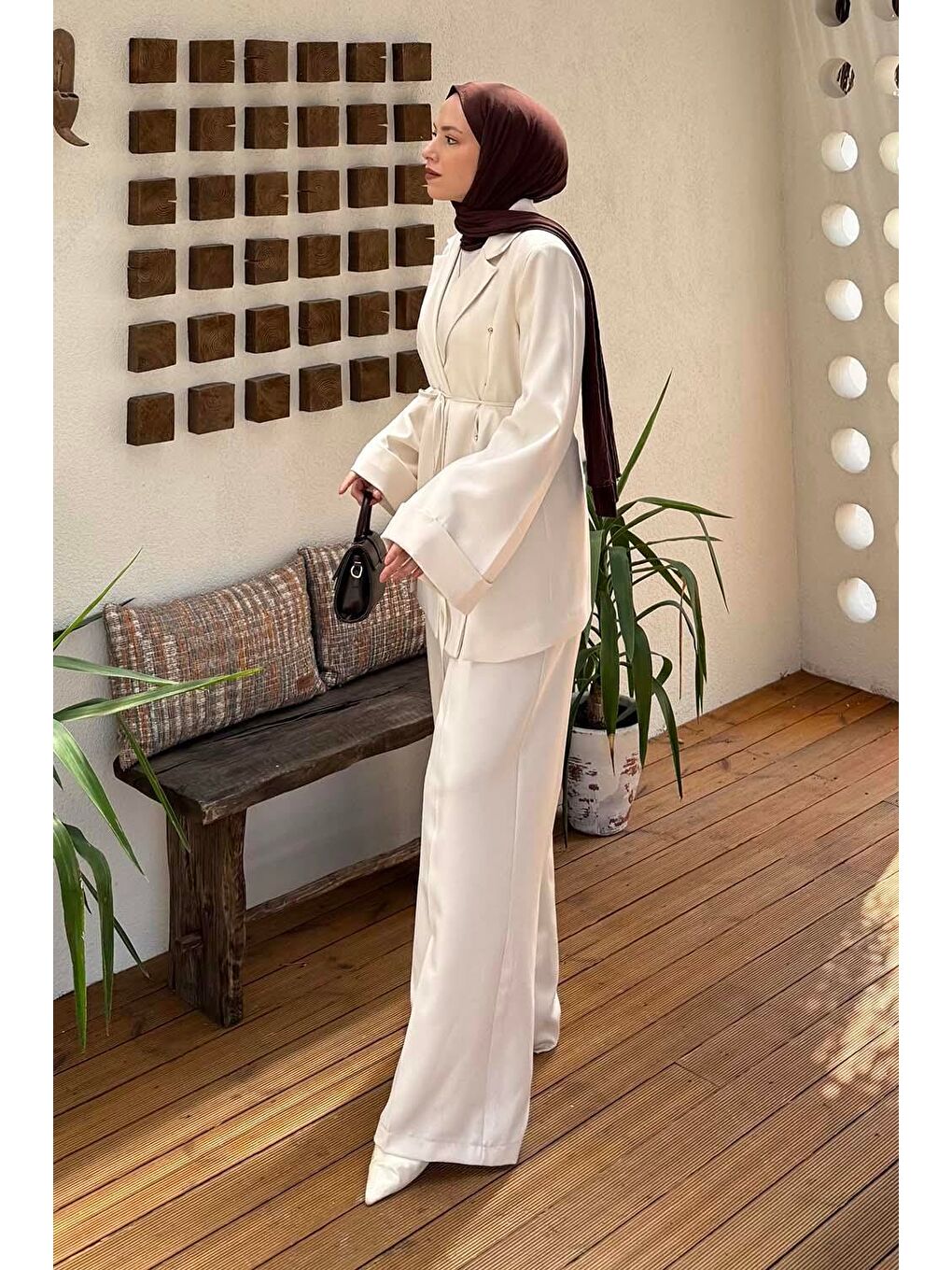 Bej Derin Pens Detaylı Tesettür Takım Taş-1