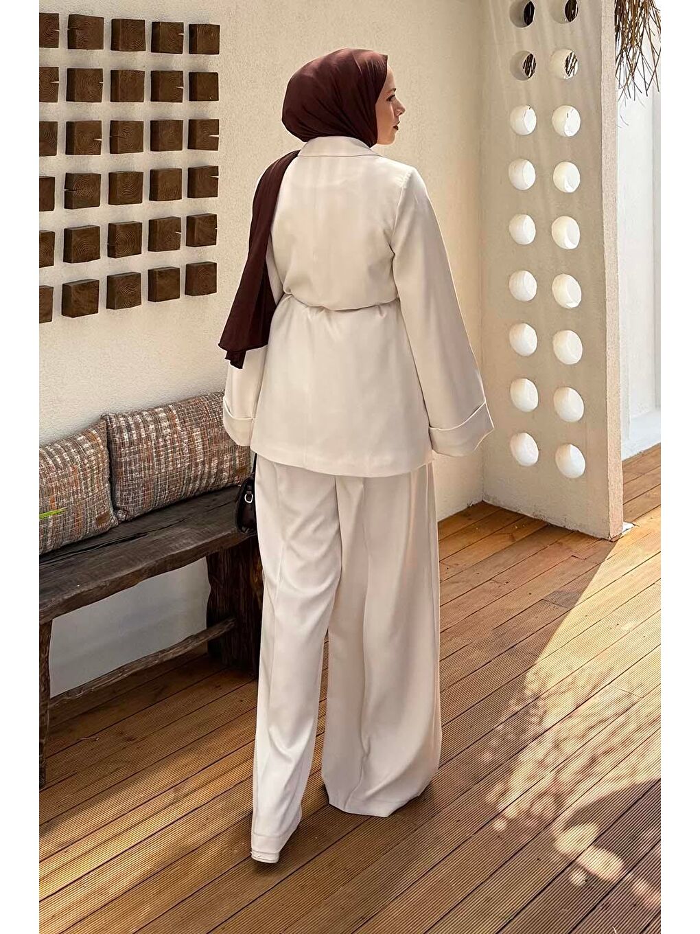Bej Derin Pens Detaylı Tesettür Takım Taş-3