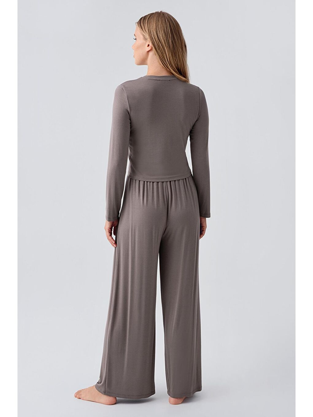 Bej Uzun Kollu Crop Bol Paça Esnek Viskoz Pijama Takım 18210-2