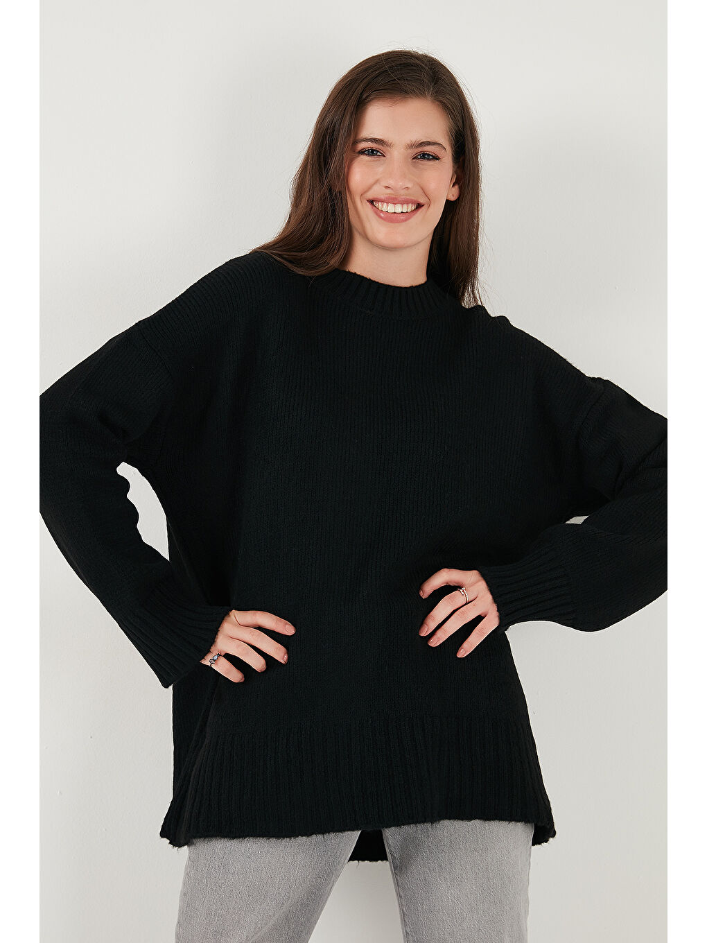 Siyah Regular Fit Bisiklet Yaka Basic Triko Kazak 4616213-5