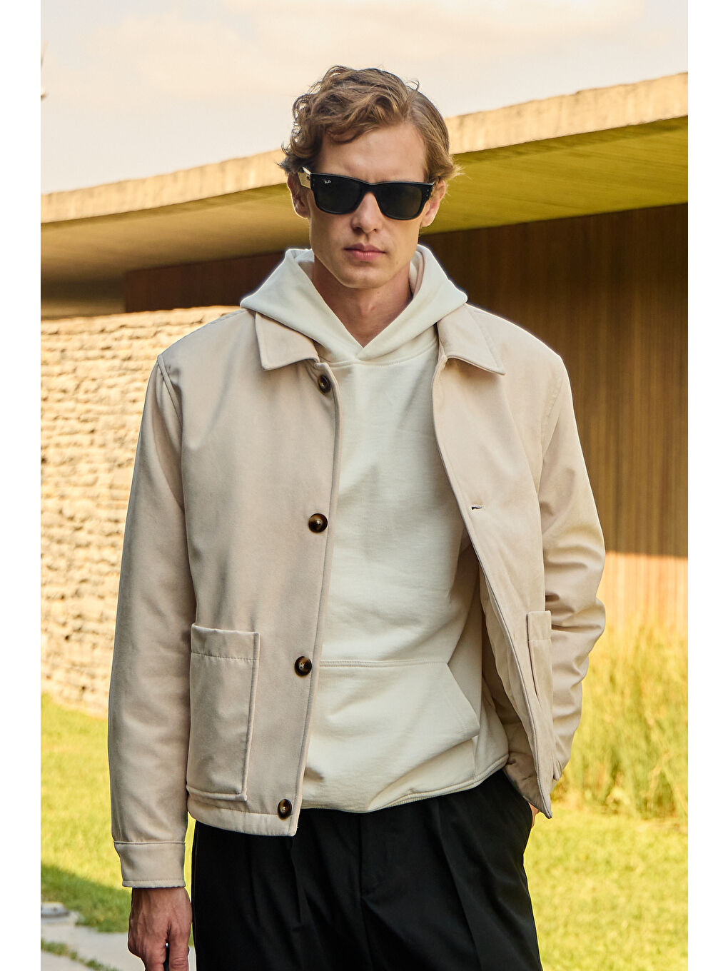 Bej Erkek Süet Kapitoneli Mont Ceket Taş