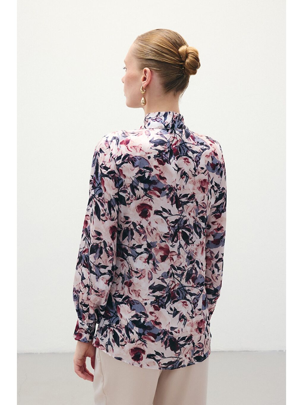 Desenli Fular Yaka Gömlek - Bordo-7