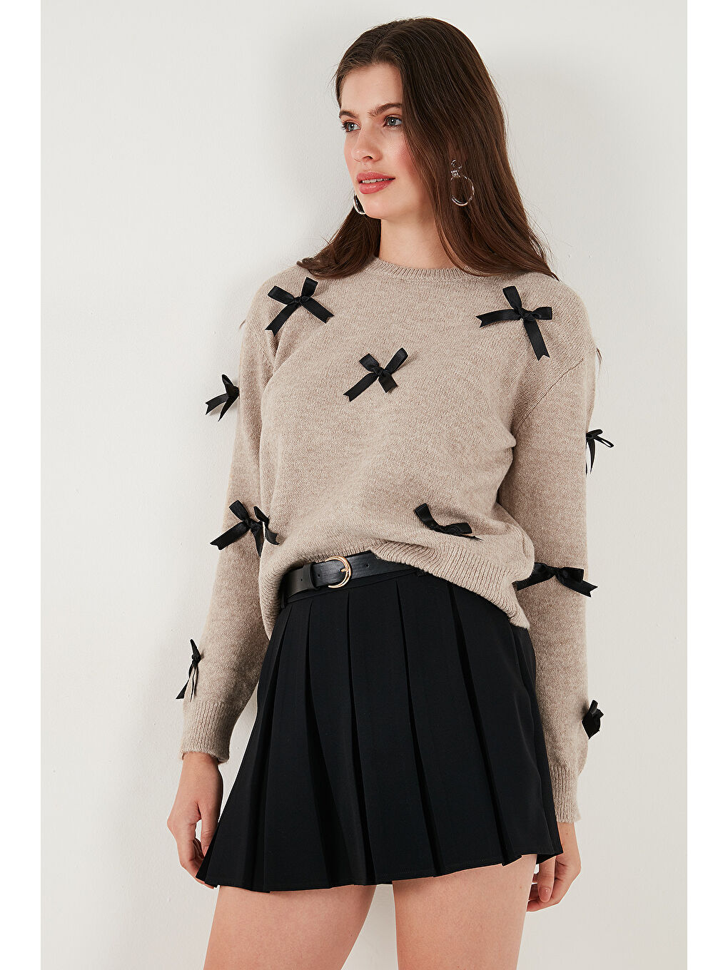 Bej Premium Regular Fit Bisiklet Yaka Fiyonk Detaylı Triko Kazak 680KZ00155-5