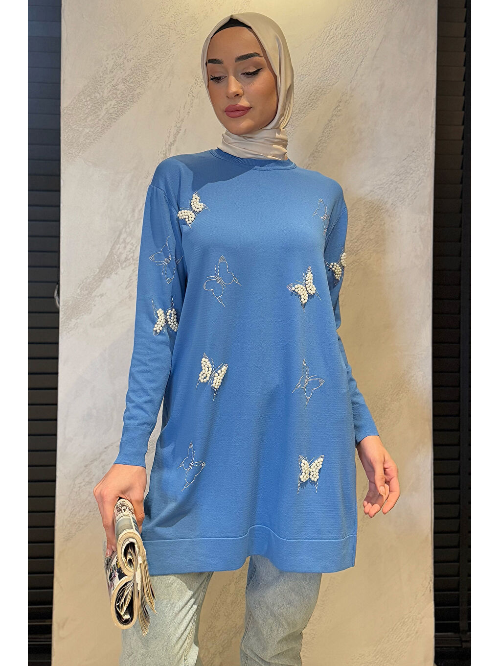 Mavi Kelebek Taşlı Bisiklet Yaka Tesettür Tunik-1