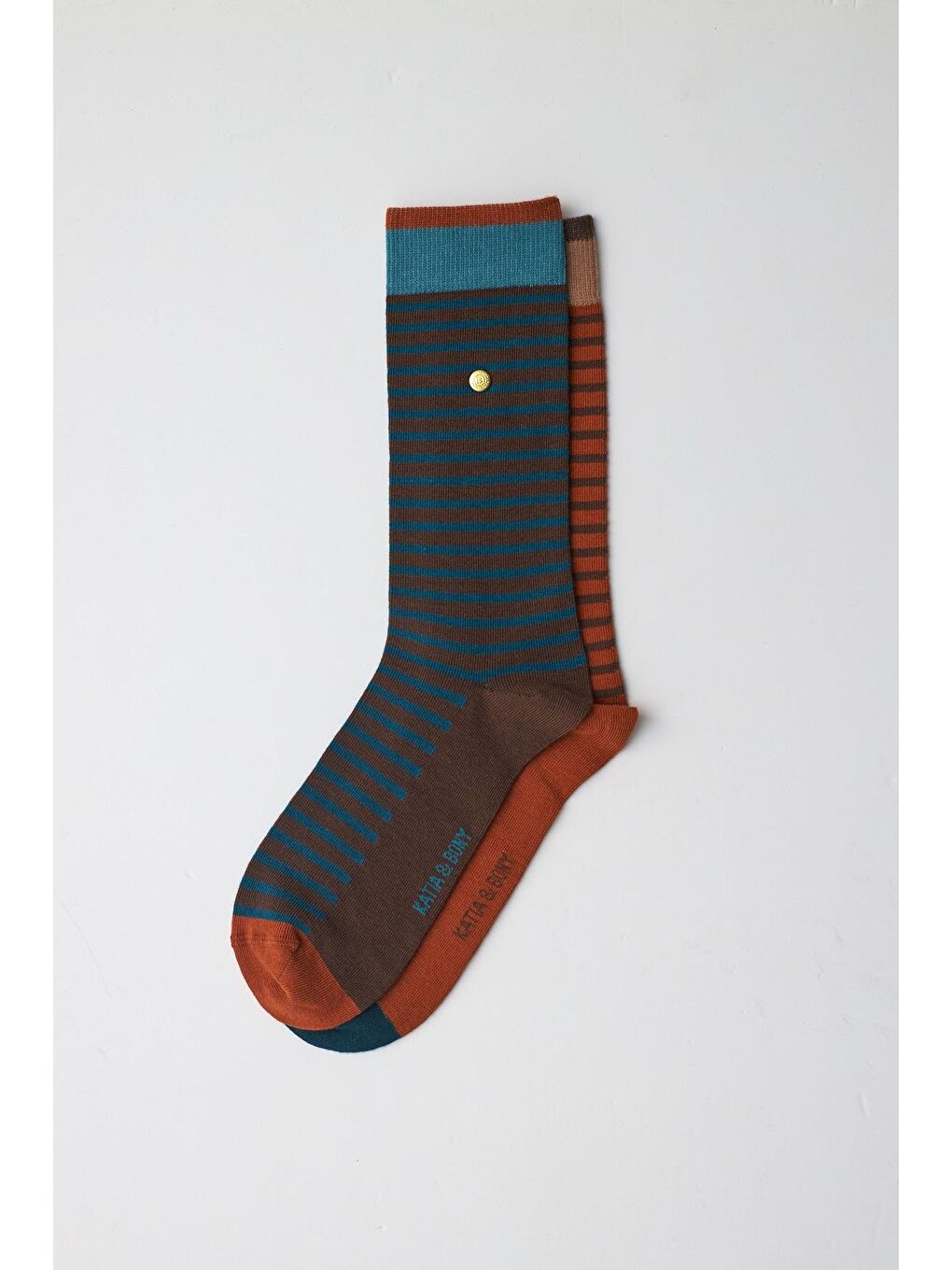 Erkek Zımbalı Çizgili Soket Çorap Lacivert-Kahverengi