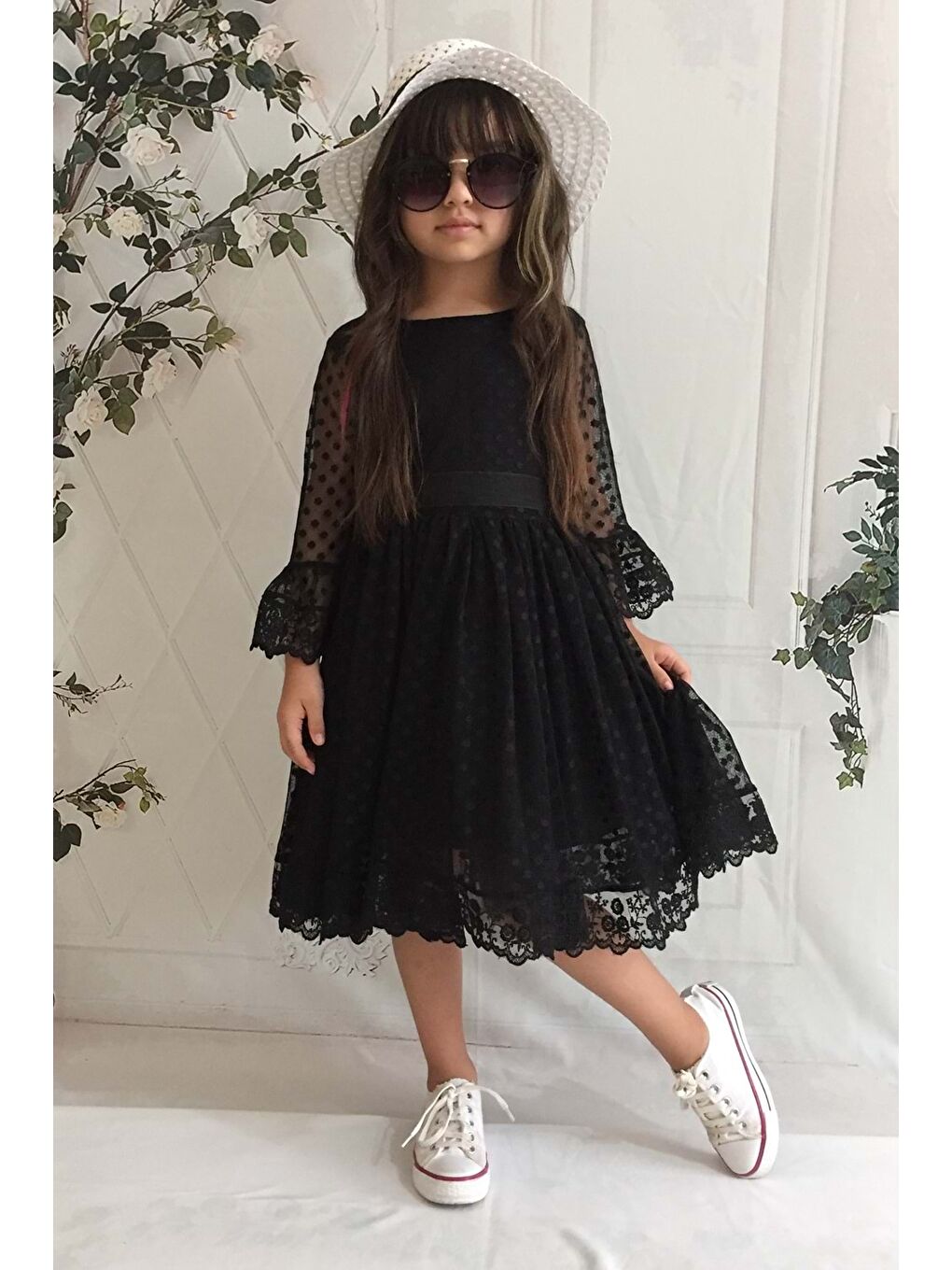 Siyah Krem Şapkalı Dantelli Kız Çocuk Elbise-9