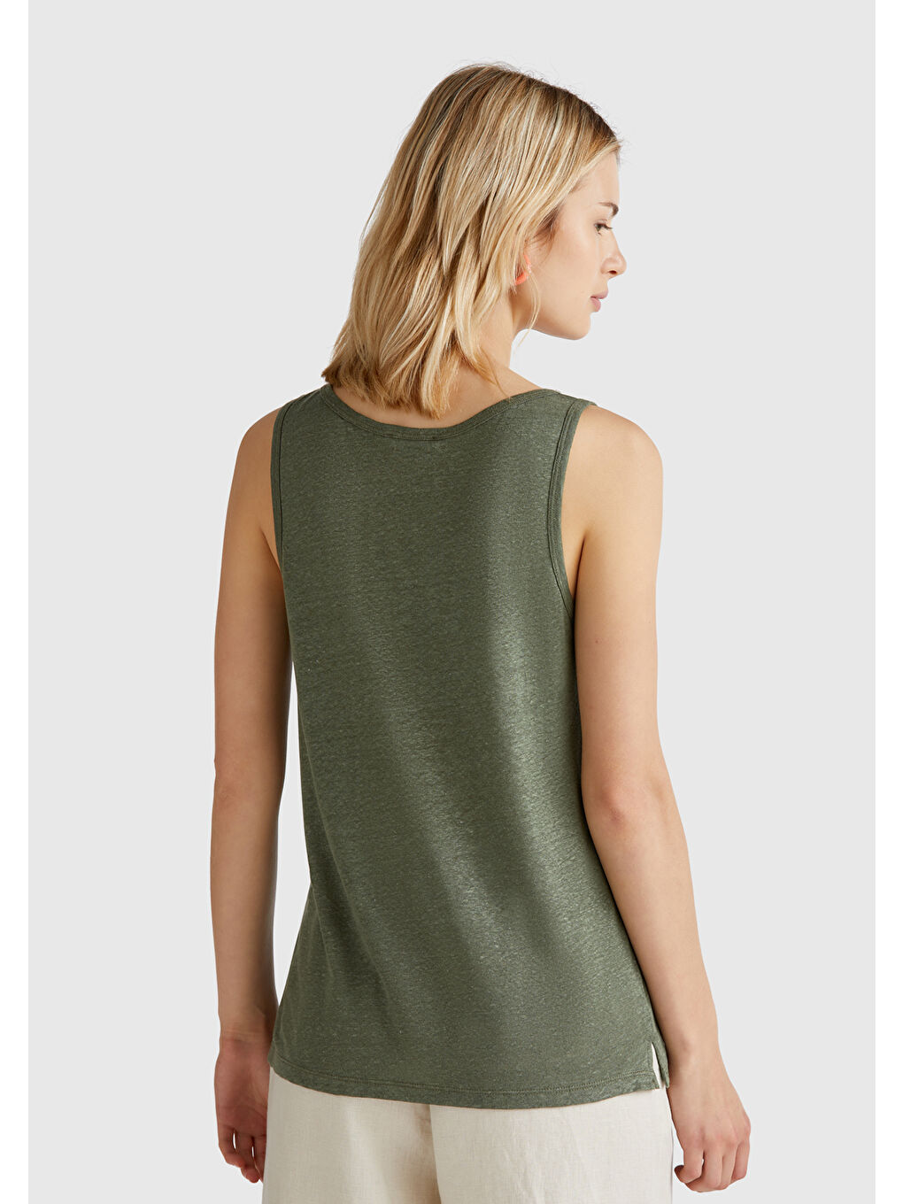 Kadın Haki %100 Keten Yanları Yırtmaçlı Regular Fit Yuvarlak Yaka Atlet-2