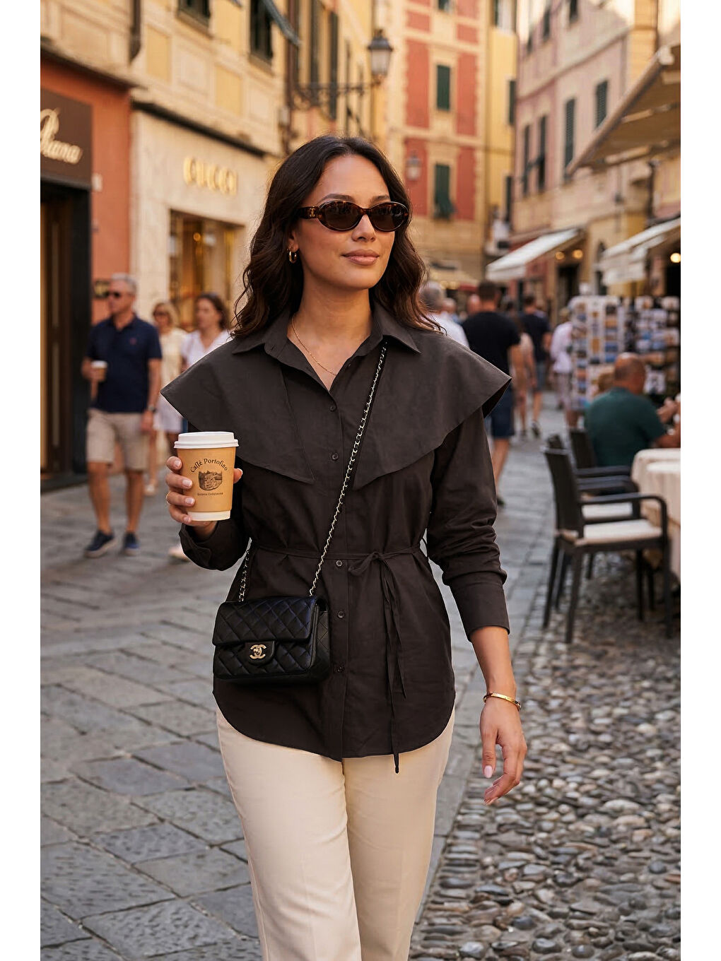 Kahverengi Pamuklu Pelerin Detaylı Regular Fit Uzun Kollu Gömlek 6774128