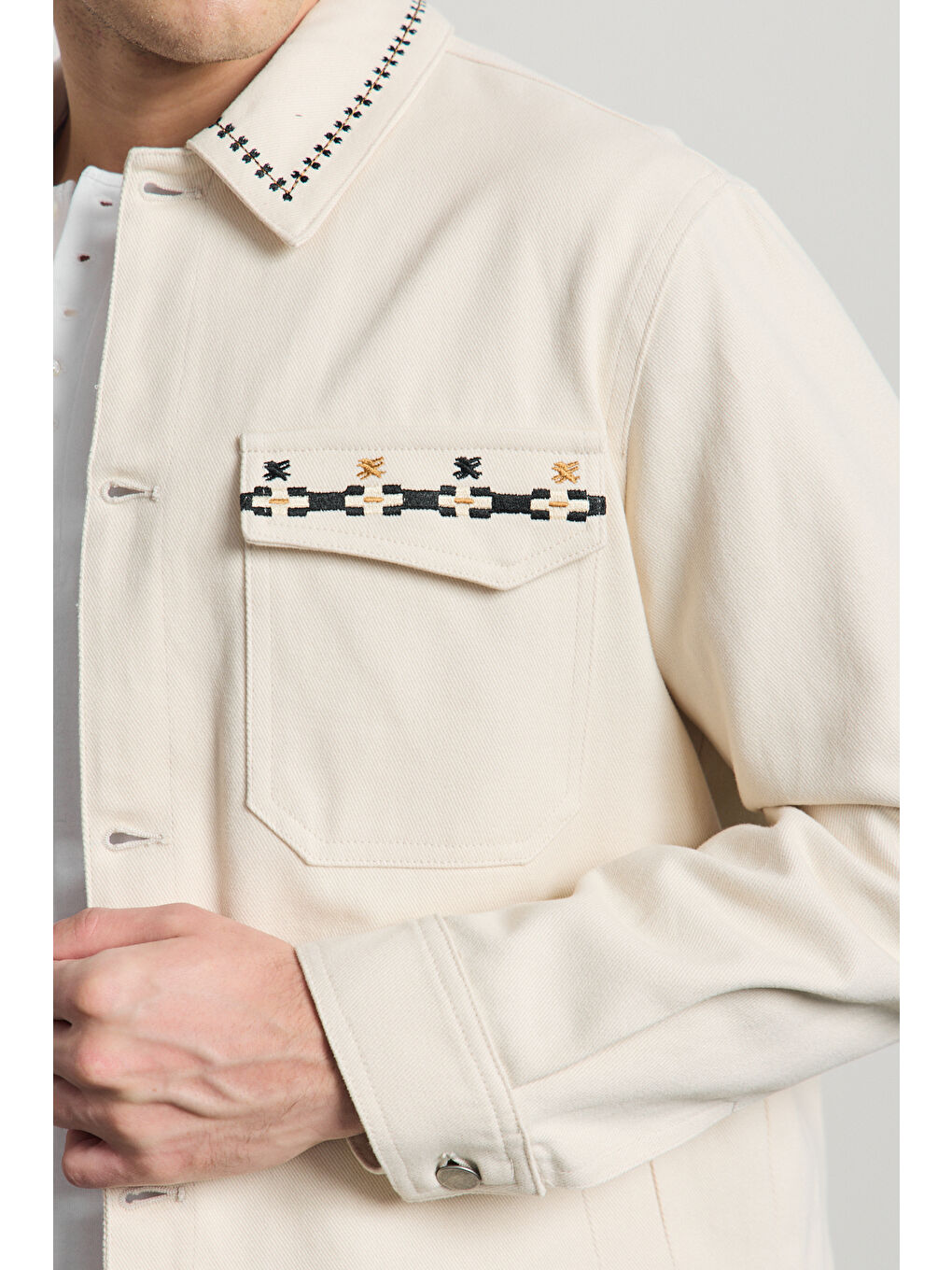 Erkek Nakışlı Denim Ceket Bej-1