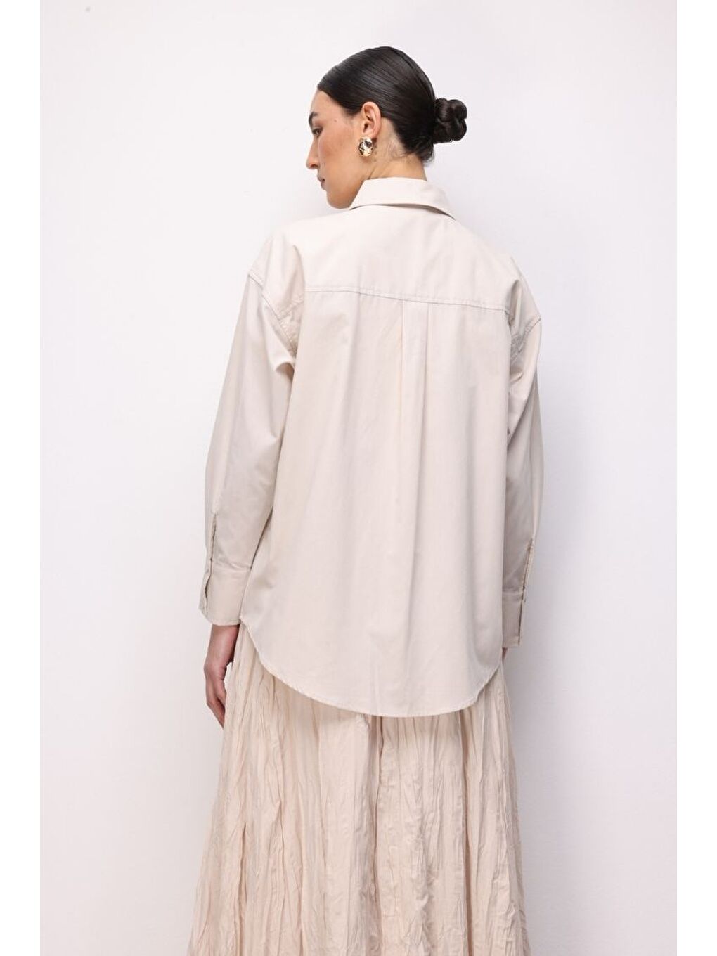 Pamuklu Bej Rengi Oversize Gömlek-4