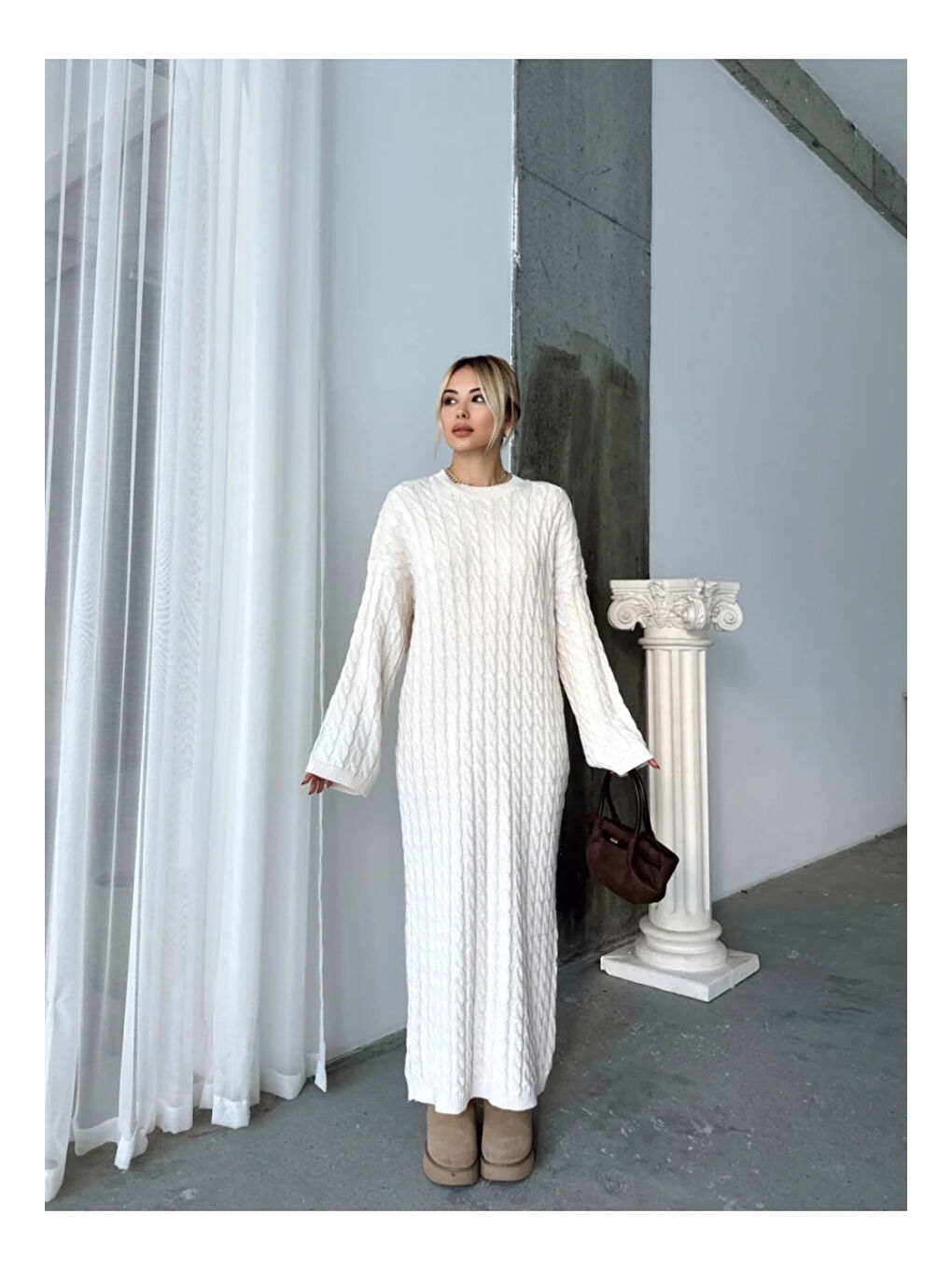 Kadın Beyaz Bisiklet Yaka Saç Örgülü Kadın Triko Midi Elbise-1