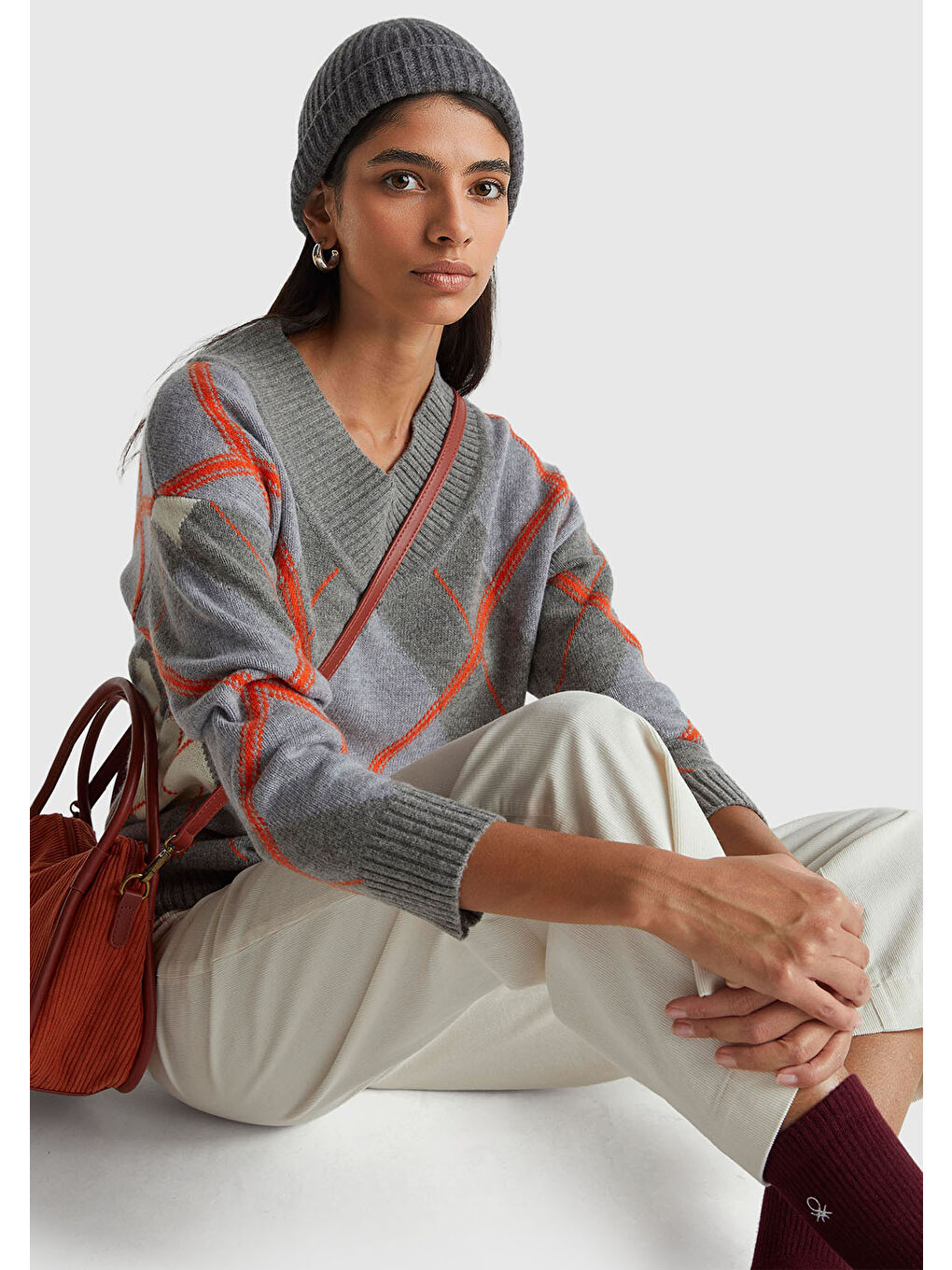 Kadın Antrasit Yün Karışımlı Baklava Desenli Ribana Detaylı V Yaka Kazak-4