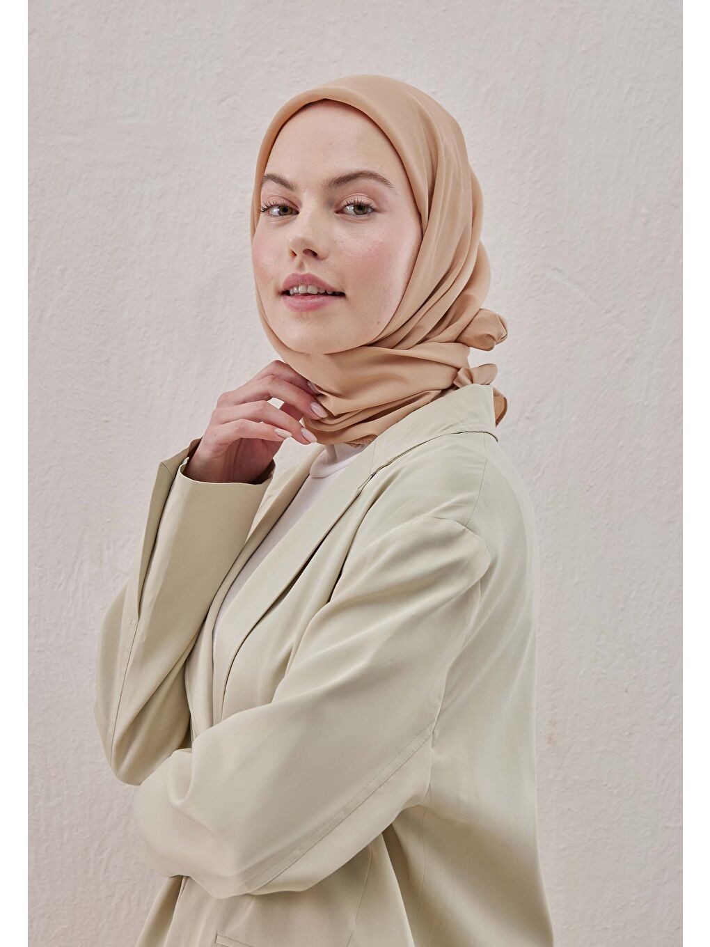 Bej Pamuk İpek Eşarp Nude-2