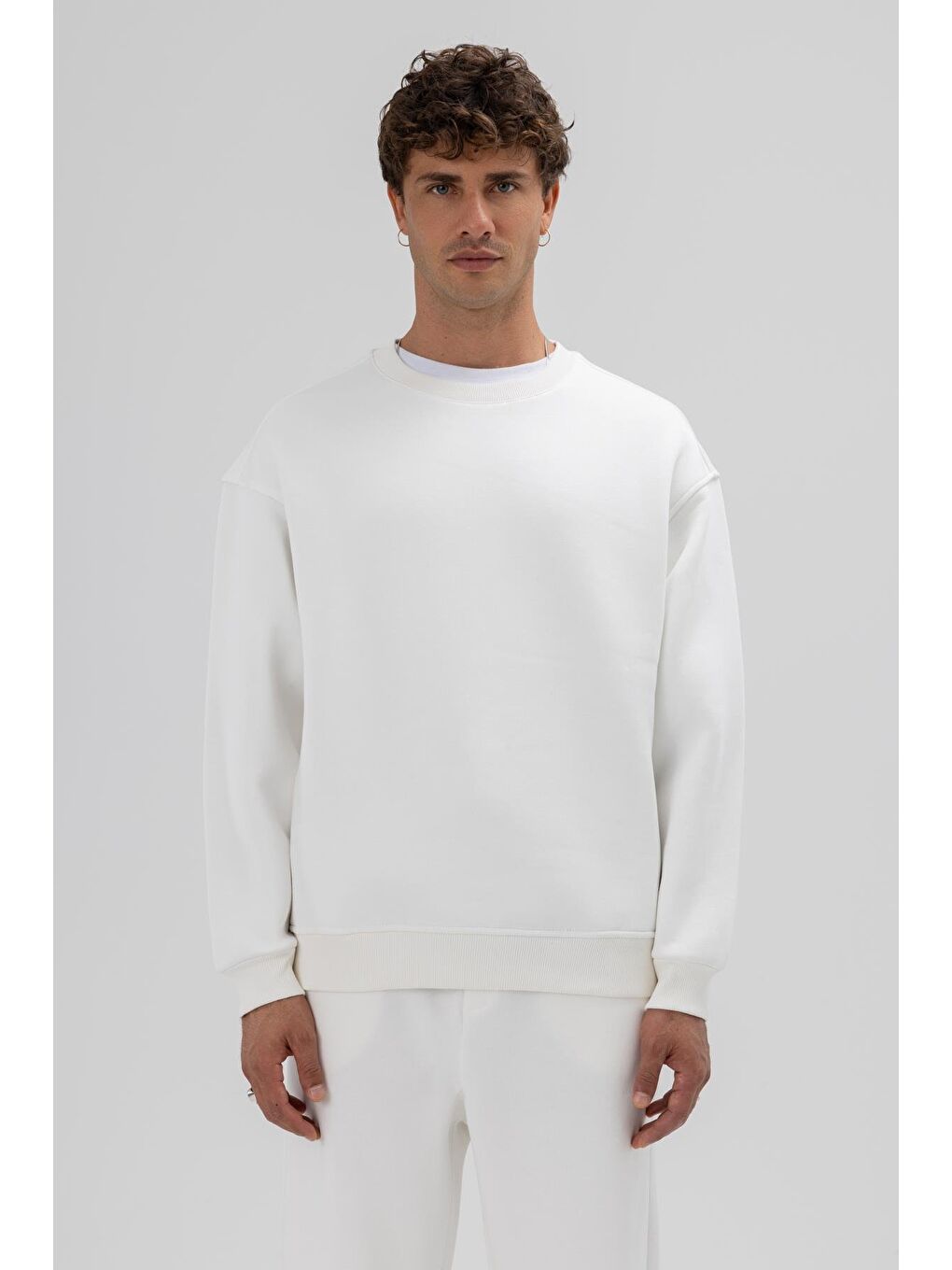 Basic Bisiklet Yaka Oversize Sweatshirt Ekru-1