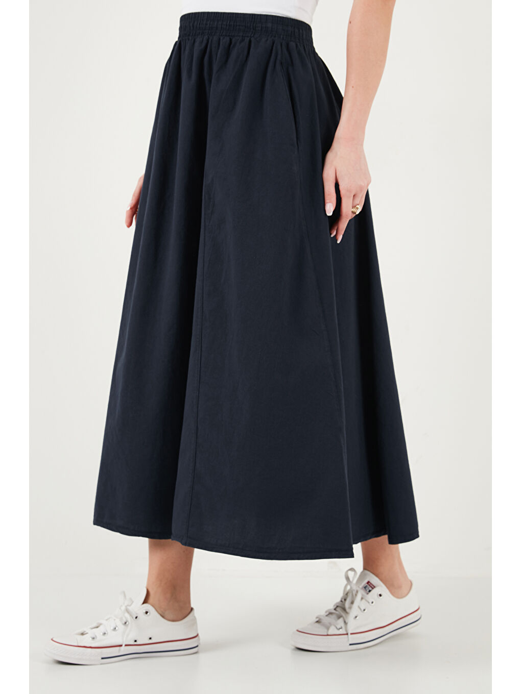 Lacivert Modest Pamuklu Relaxed Fit Lastikli Bel Tesettür Midi Etek 668YE4449-3