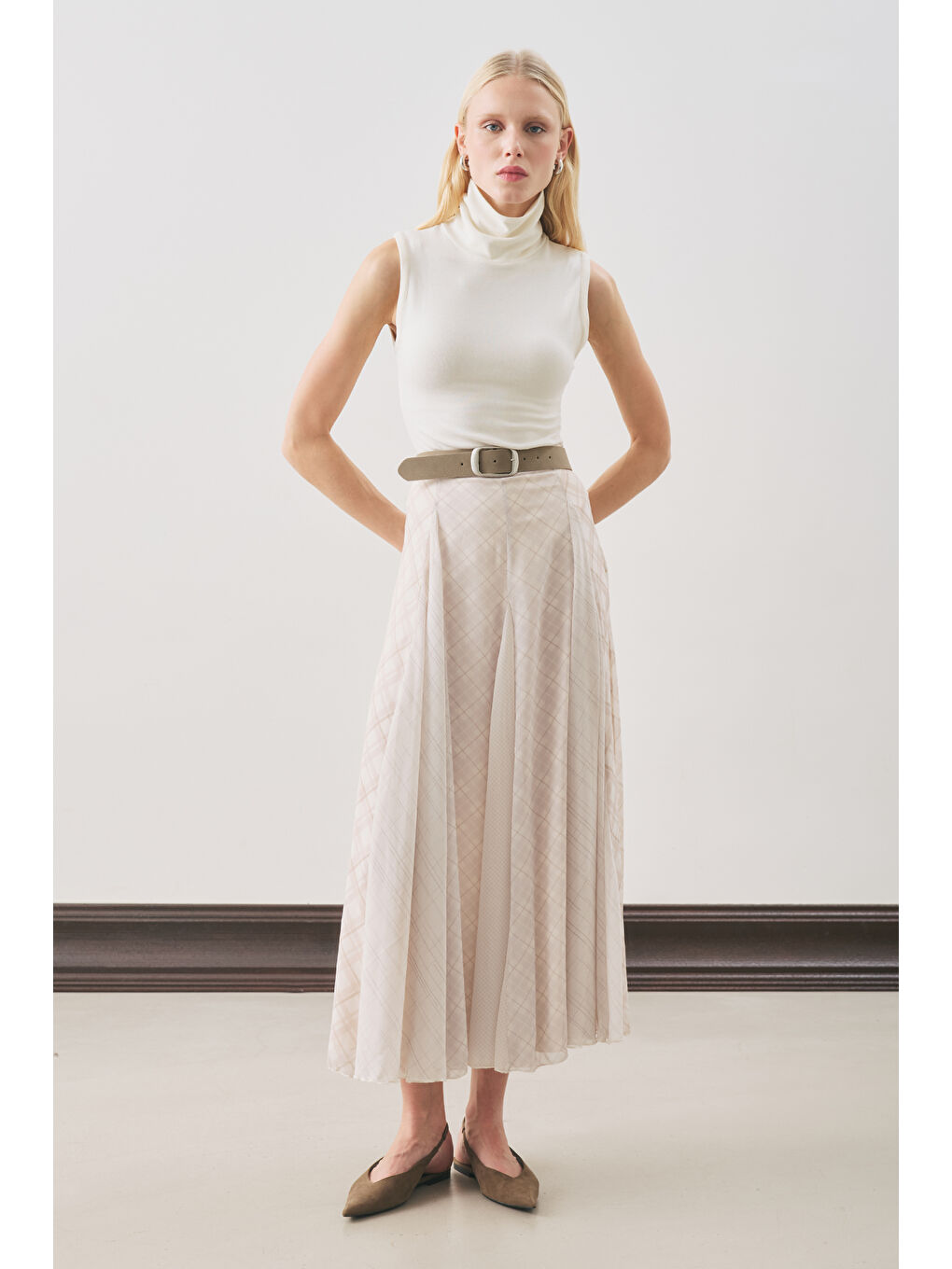 Ekose Desenli Volanlı Etek Ekru-2