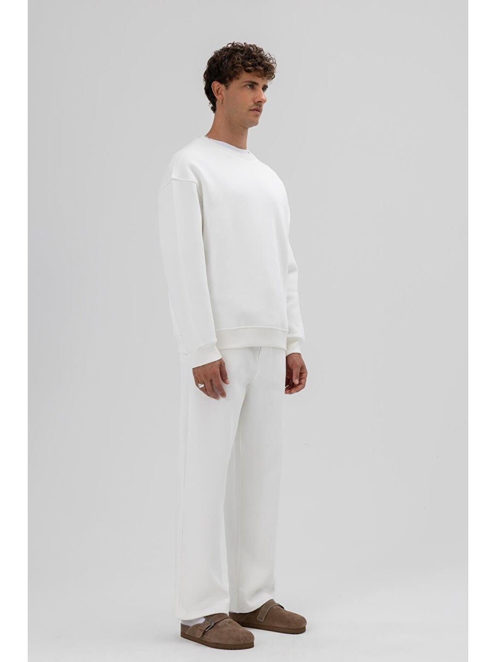 Basic Bisiklet Yaka Oversize Sweatshirt Ekru-2