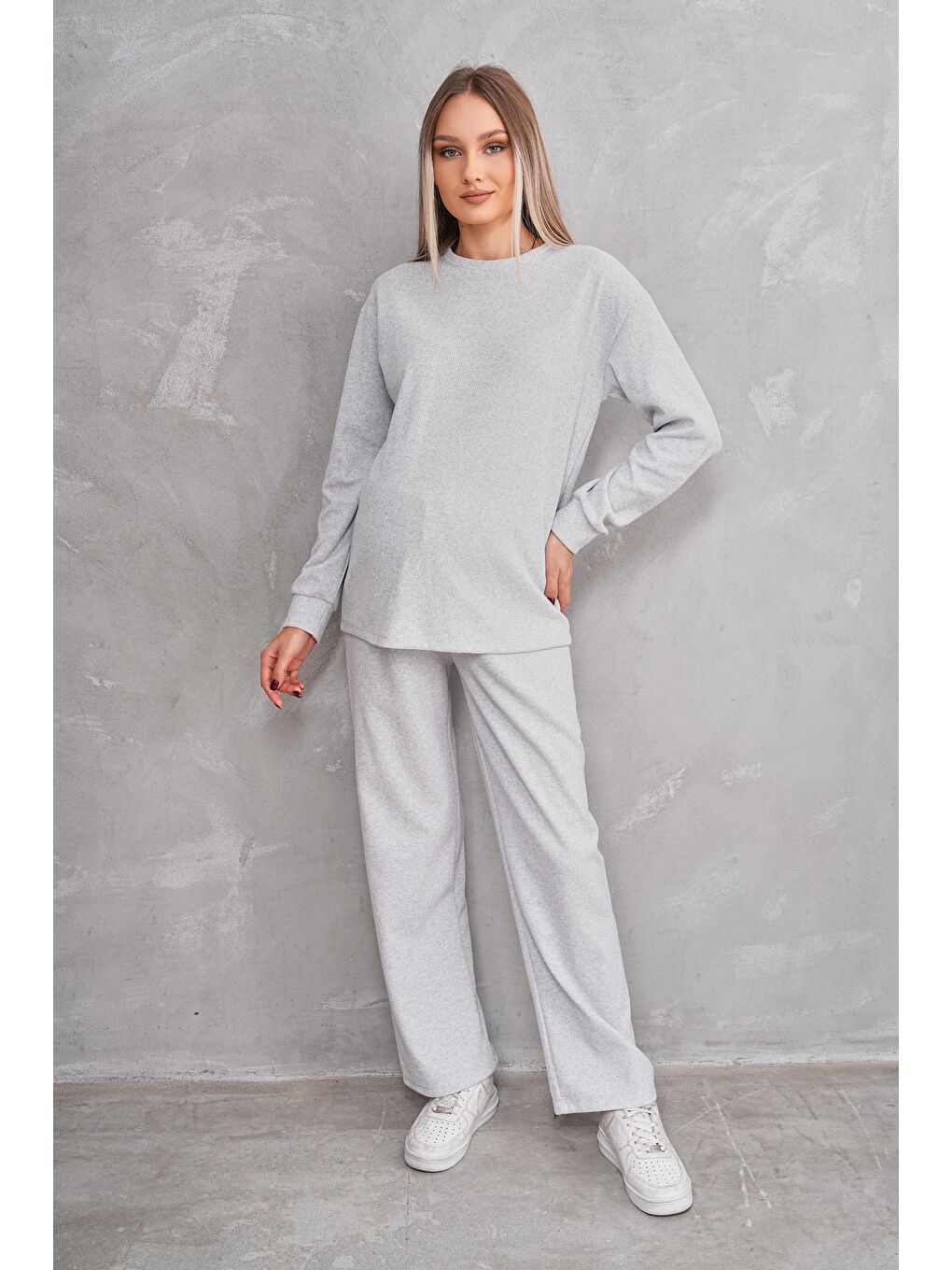 Gri Hamile ve Lohusa Bisiklet Yaka Waffle Kumaş Alt Üst Eşofman Takımı-3