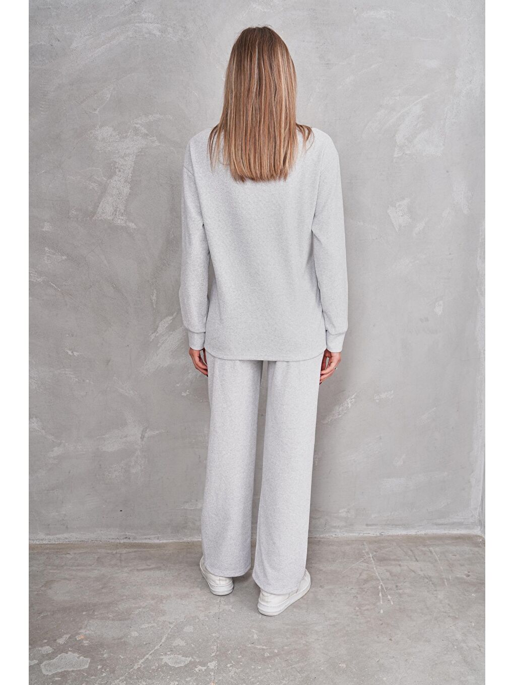 Gri Hamile ve Lohusa Bisiklet Yaka Waffle Kumaş Alt Üst Eşofman Takımı-4