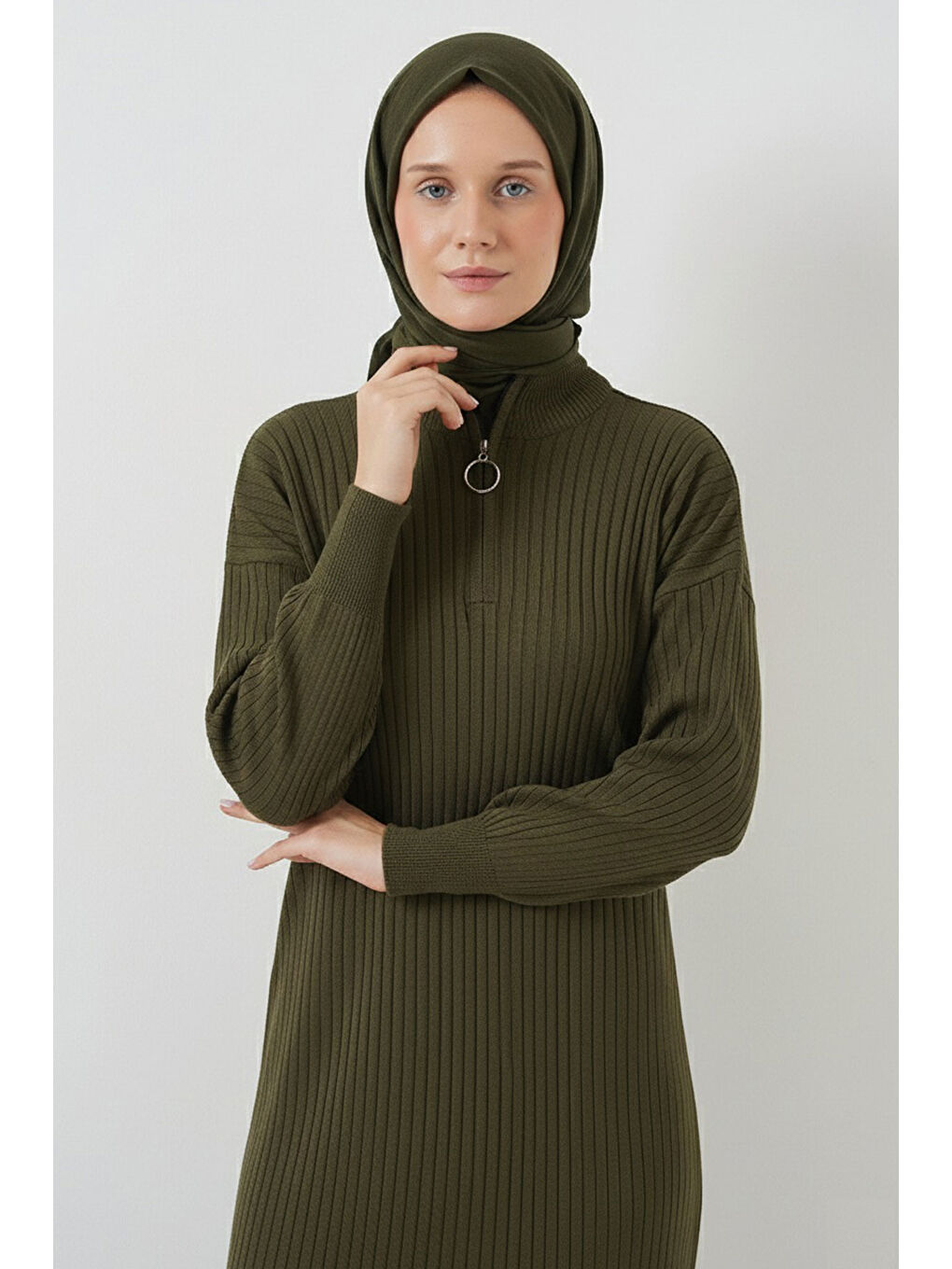 15900 Boydan Tesettür Triko Elbise - Haki-2