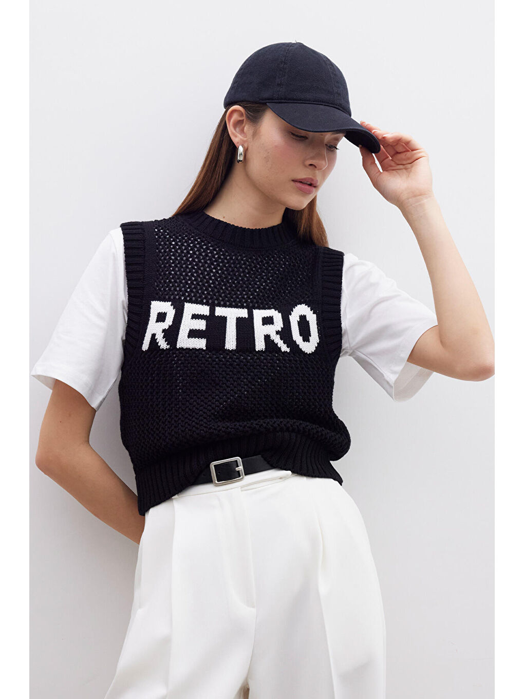 İnce Örgülü Triko Süveter Siyah-1