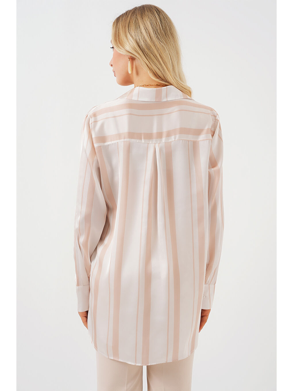 Kadın Çizgili Uzun Saten Gömlek 20291 - Bej-5