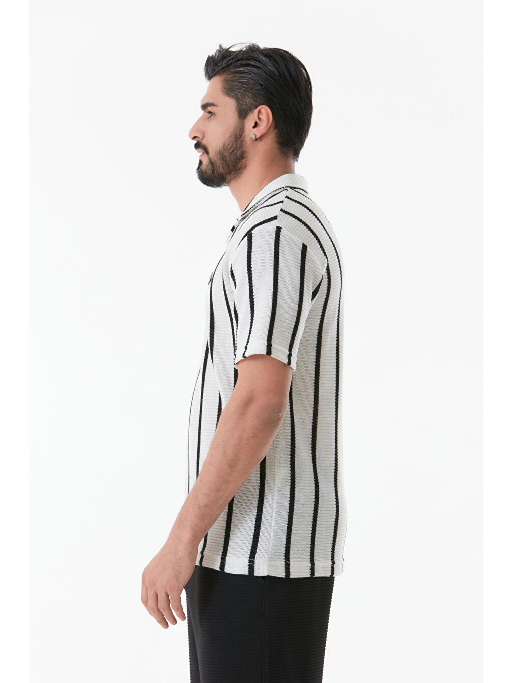 Siyah Polo Yaka Çizgili Nakışlı Erkek Tişört-2