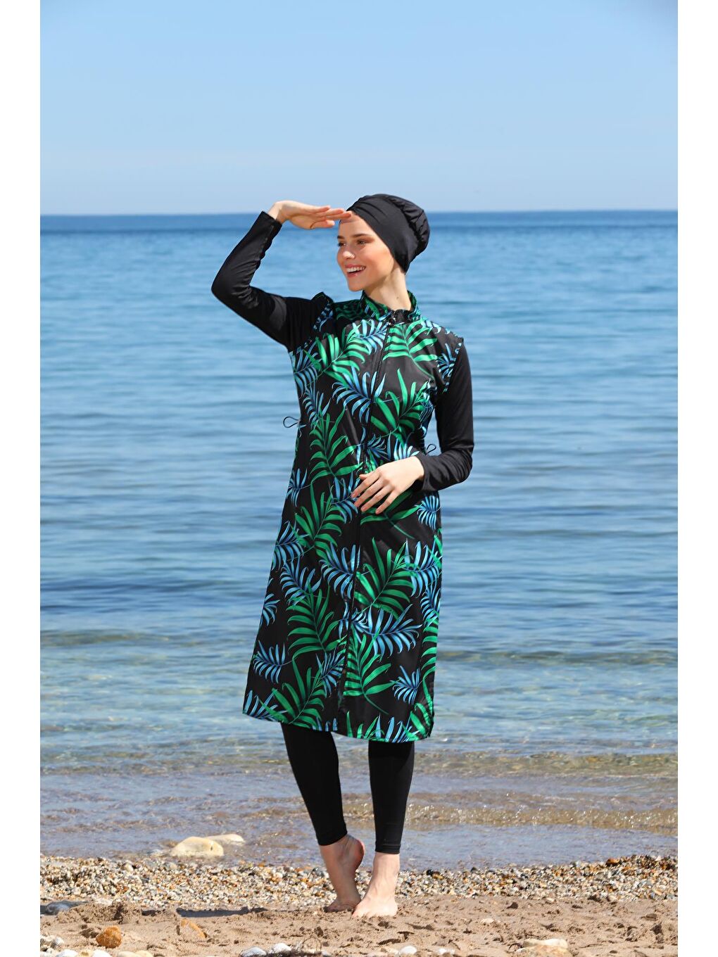 Siyah Dijital Baskılı Uzun Jile Model Kapalı Tesettür Mayo 3478