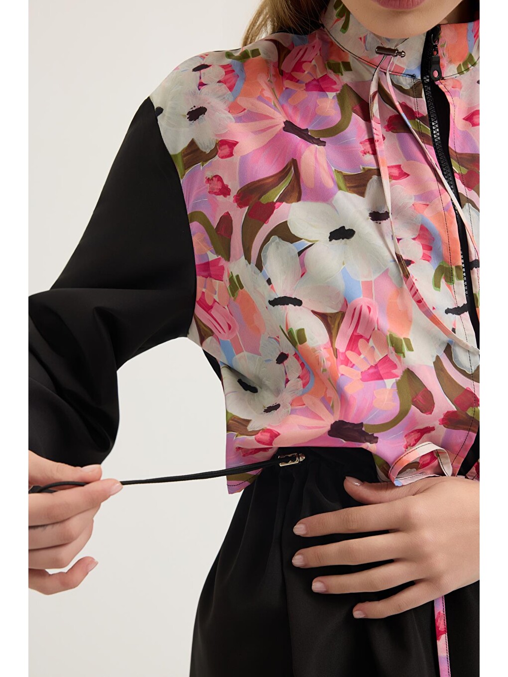 Paraşüt Floral Desenli Bağlmalı Tesettür Mayo Takım Pembe-4