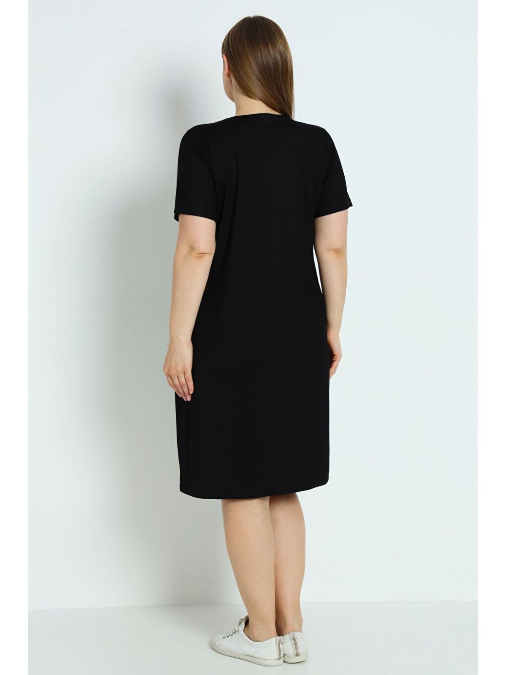 Kadın Büyük Beden Siyah Kısa Kollu Cepli Taş Detaylı Elastanlı Elbise-3