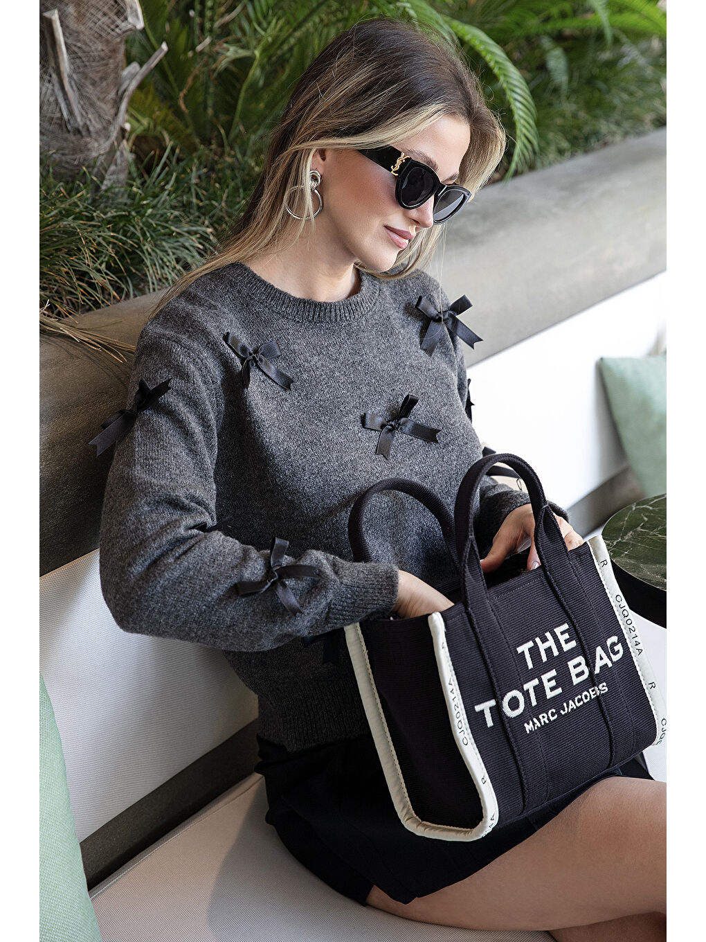 Antrasit Premium Regular Fit Bisiklet Yaka Fiyonk Detaylı Triko Kazak 680KZ00155