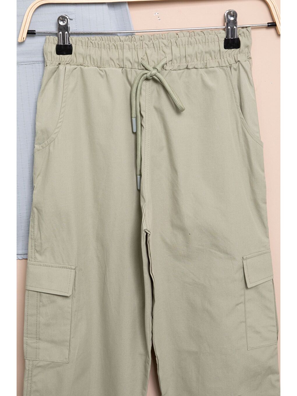 Gri Çizgili Gömlekli Paraşüt Pantolonlu Erkek Çocuk 2li Takım 23263-4