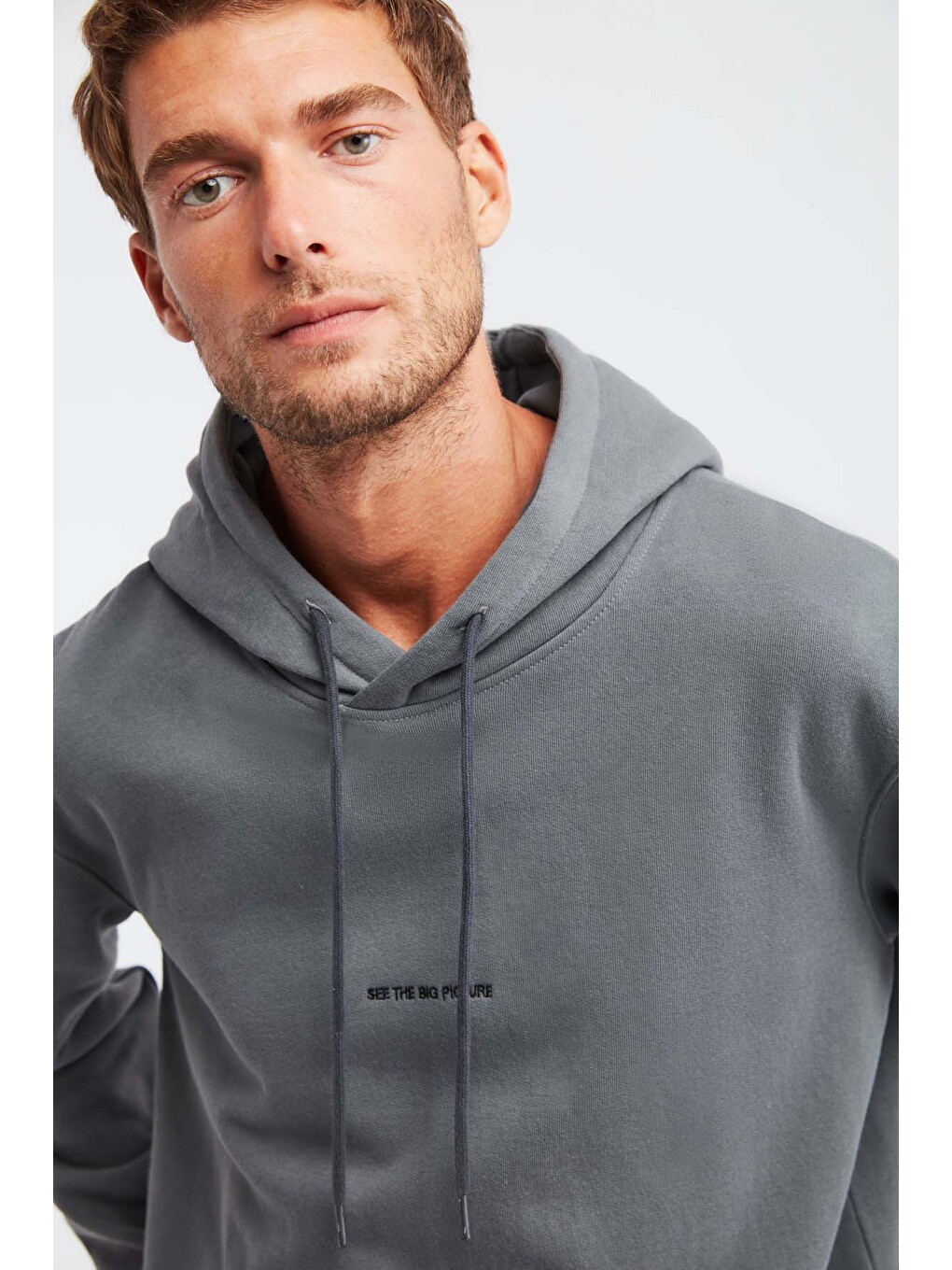 Epıc Erkek Organik Pamuklu Yumuşacık Nakış Detaylı Kapüşonlu Kordonlu Regular Açık Gri Sweatshirt-1