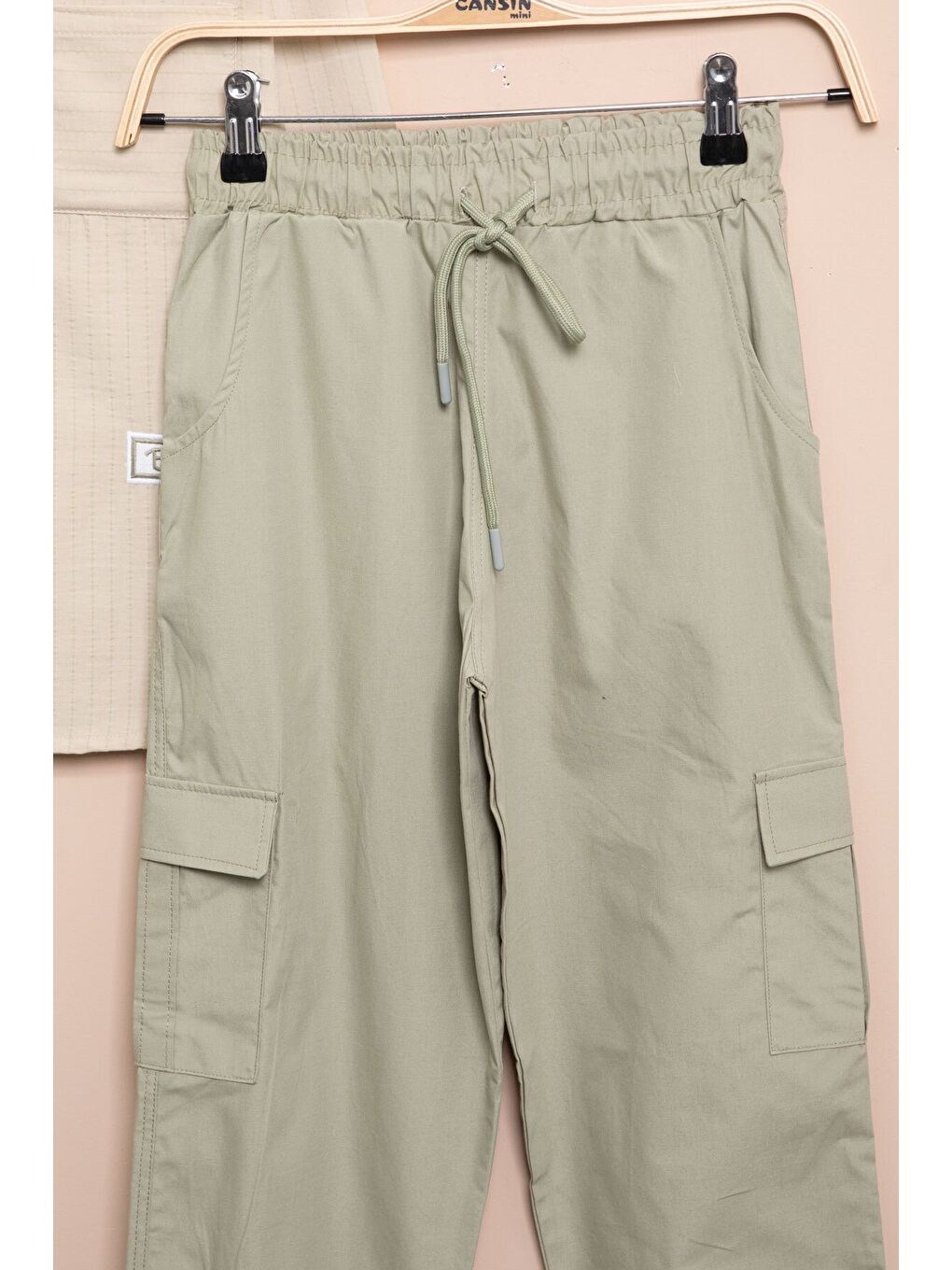 Ekru Krem Çizgili Gömlekli Paraşüt Pantolonlu Erkek Çocuk 2li Takım 23262-4