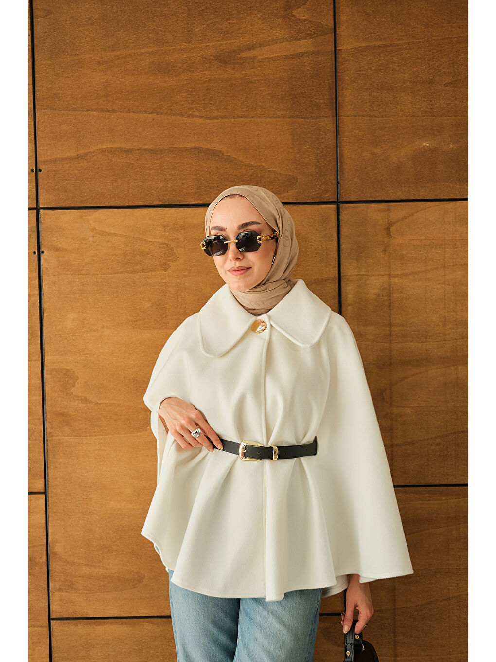 Kadın Kemerli Pelüş Panço Beyaz-3