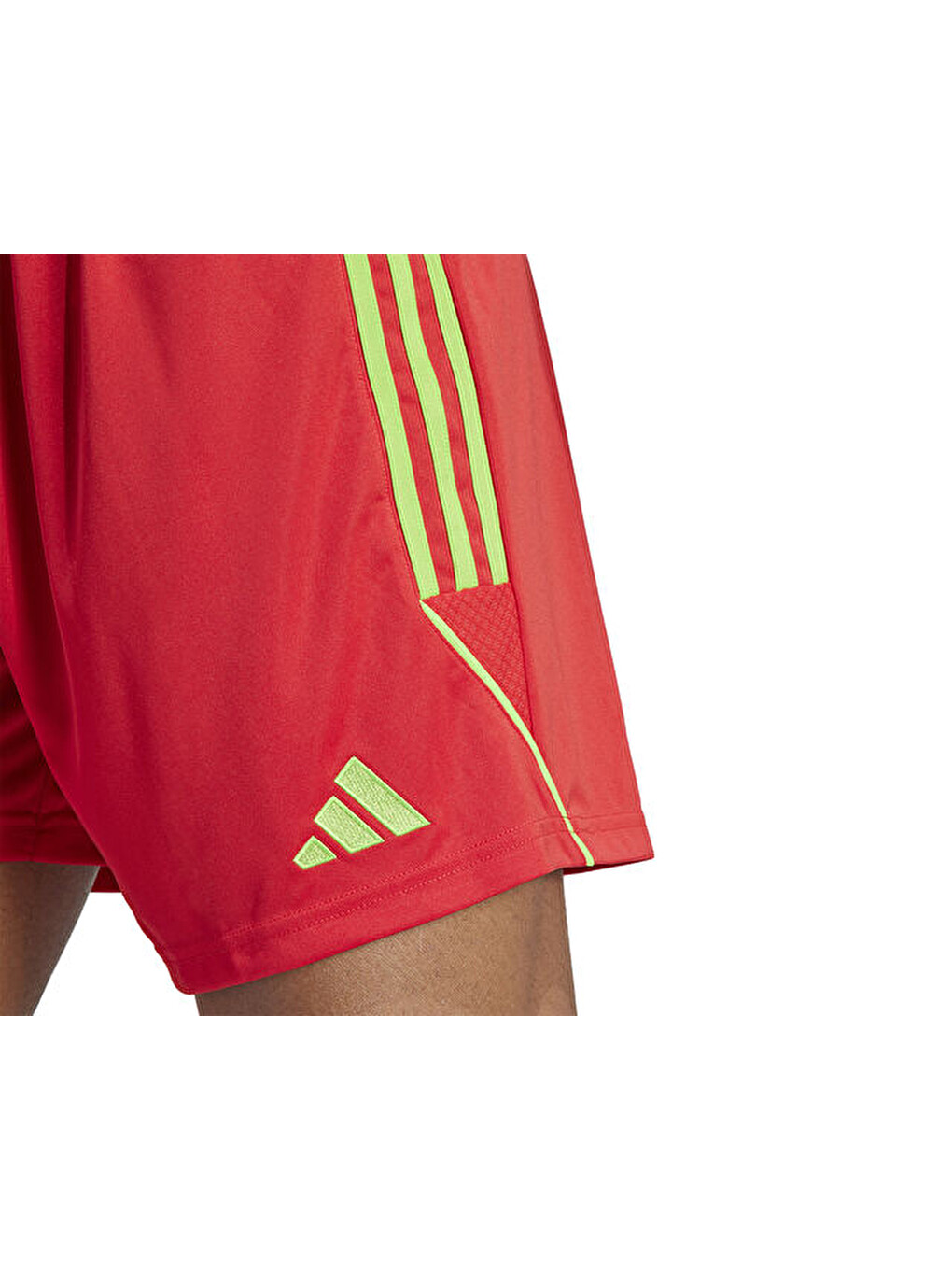 Tiro 23 Sho Erkek Futbol Antrenman Şortu Ib8090 Kırmızı-4