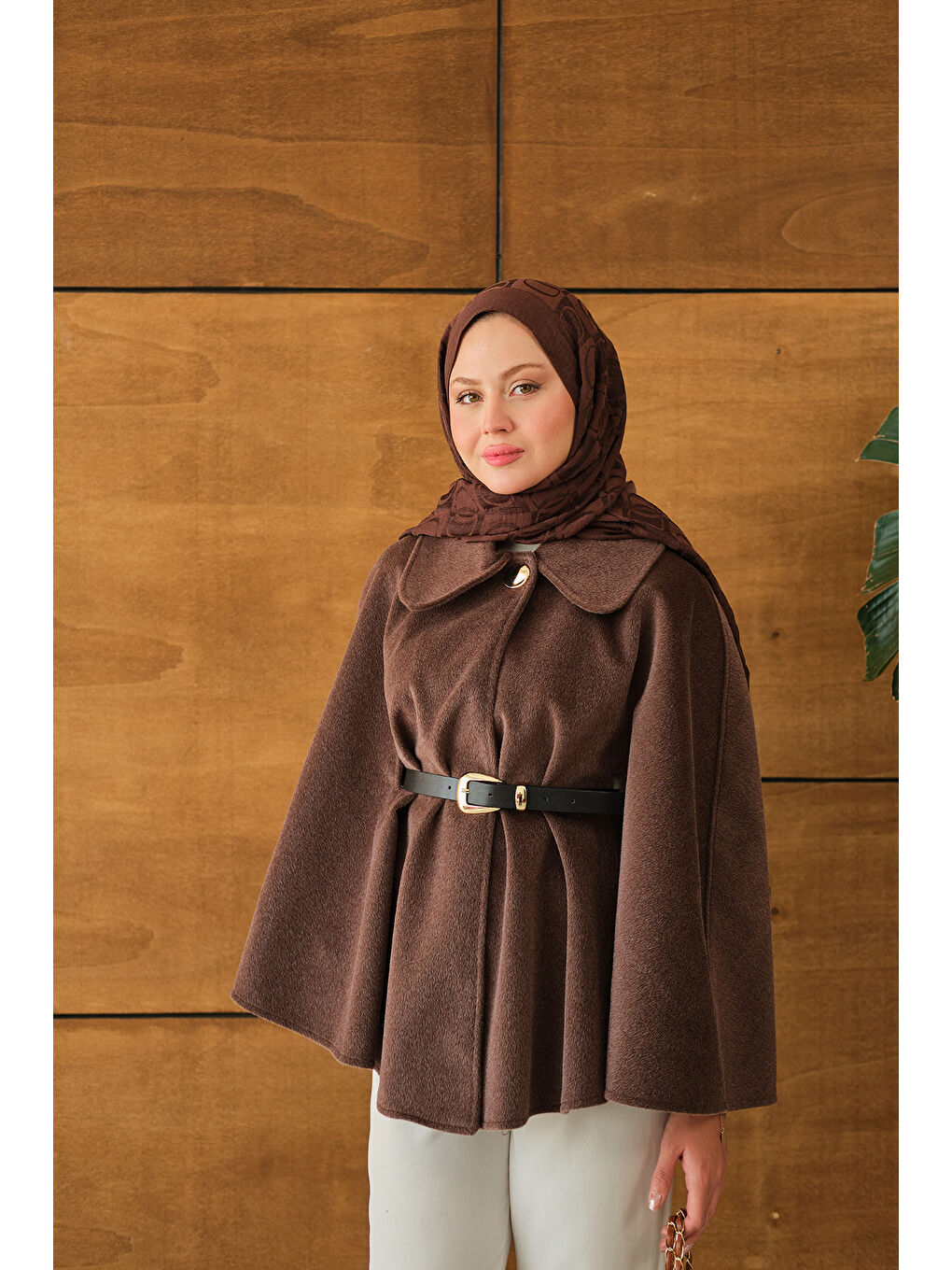 Kadın Kemerli Pelüş Panço Kahverengi-1