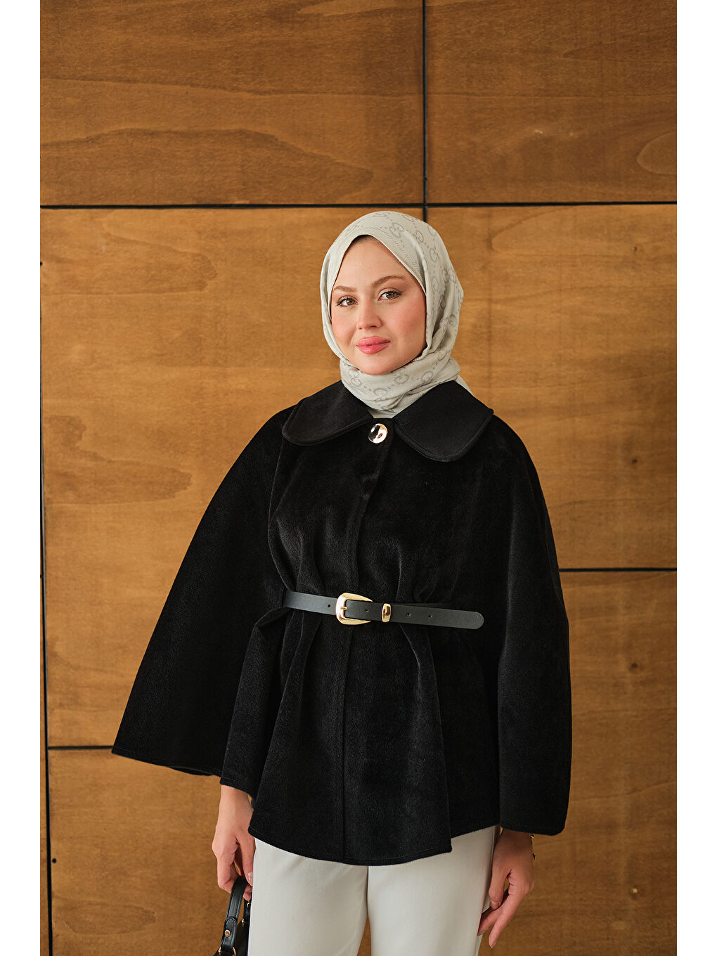 Kadın Kemerli Pelüş Panço Siyah-2