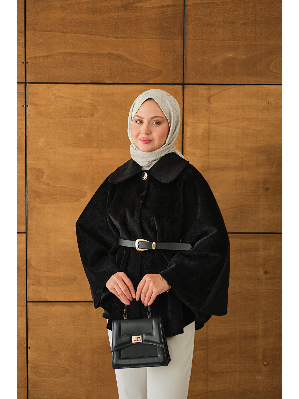 Kadın Kemerli Pelüş Panço Siyah-3