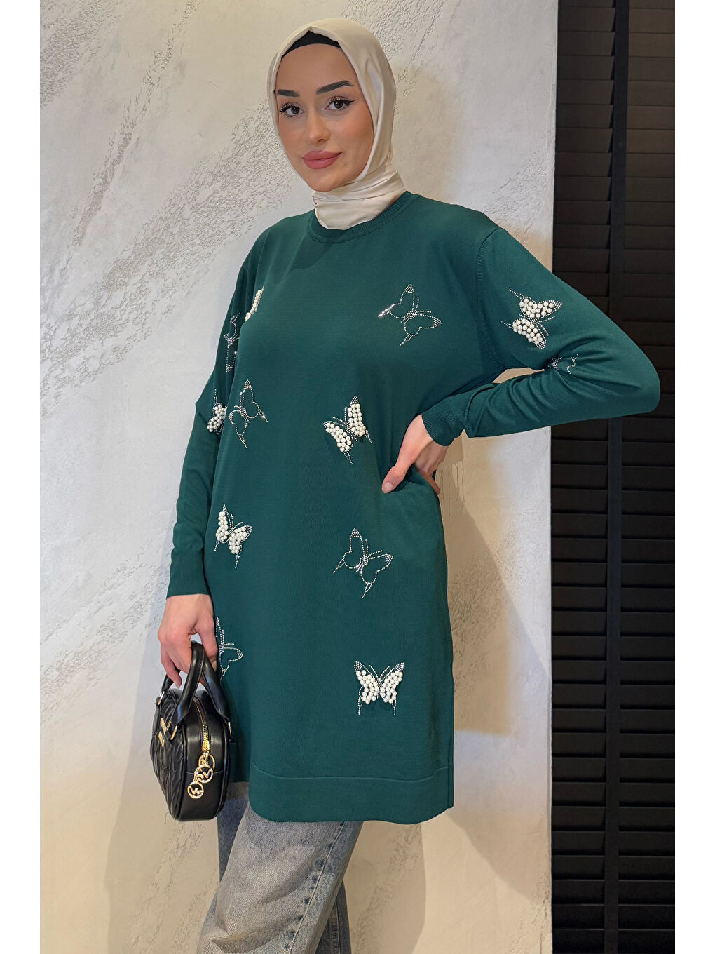 Yeşil Kelebek Taşlı Bisiklet Yaka Tesettür Tunik-2