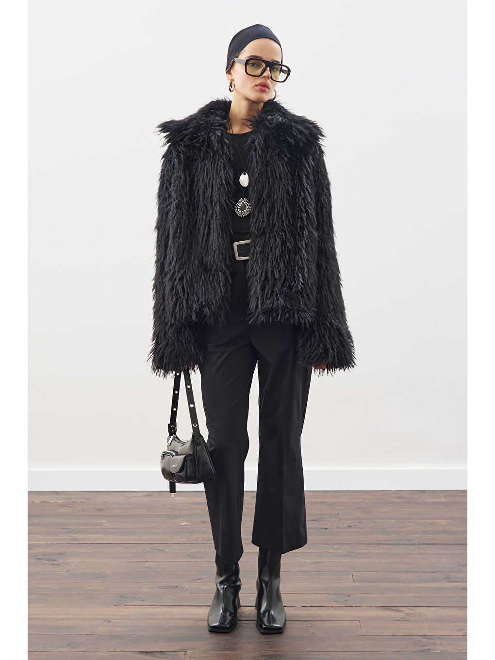 Mara Kürk Ceket Siyah-1