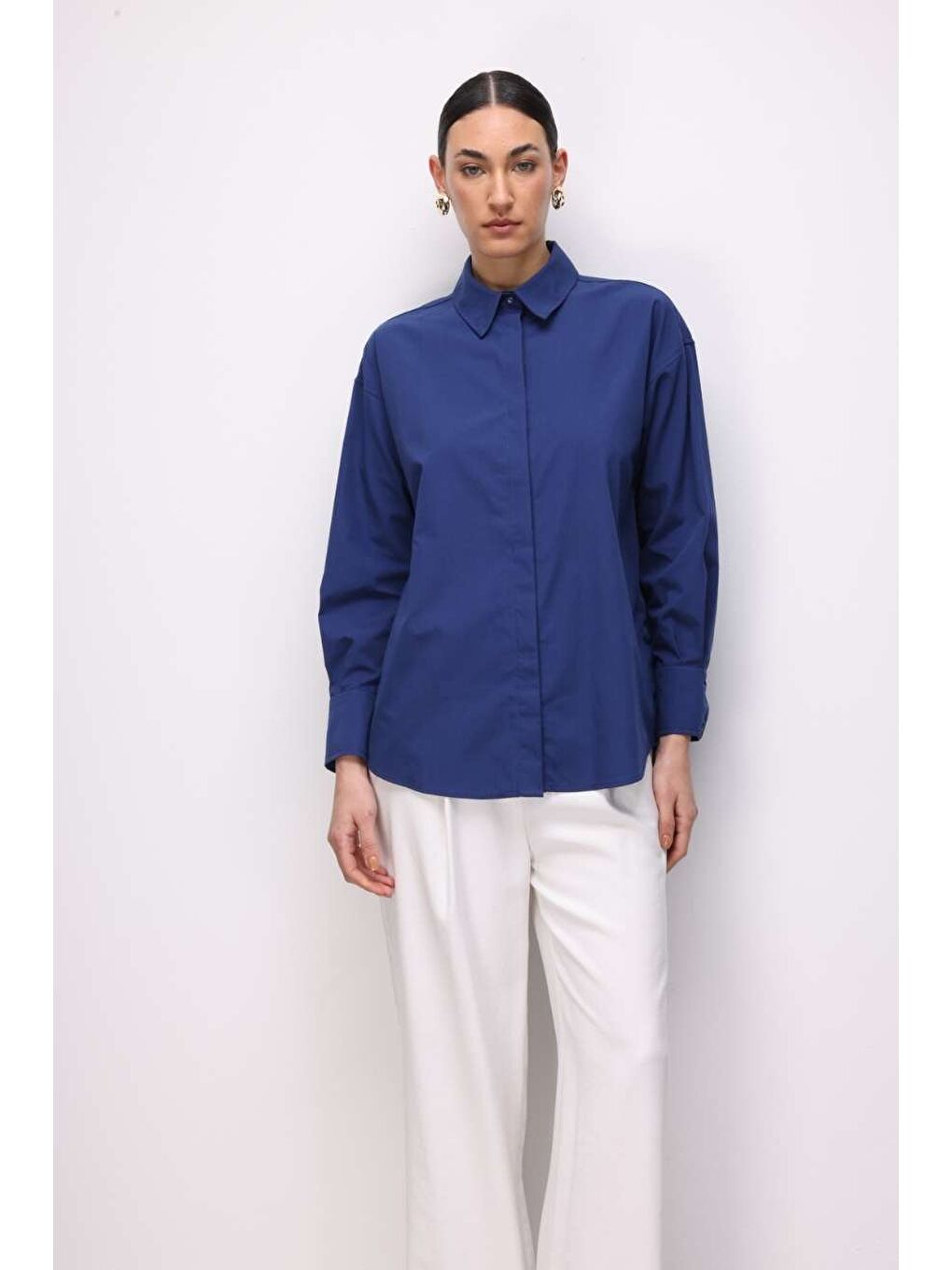 Pamuklu Lacivert Oversize Gömlek